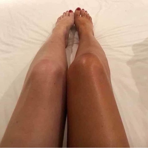 SET OF TWO Moisturizing Body Bronzer Sunless Lotion Elaimei Self-Tanning Lotion - Picture 3 of 13